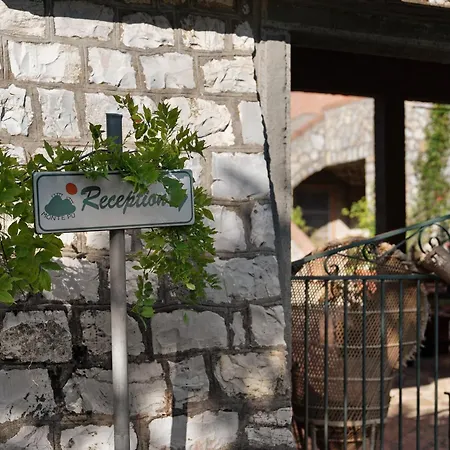 Farm stay Monte Pu' *