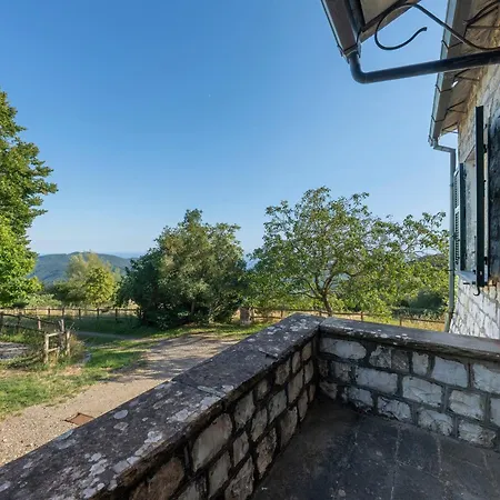 Farm stay Monte Pu' *