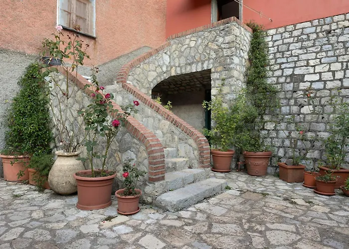 Monte Pu' Farm stay